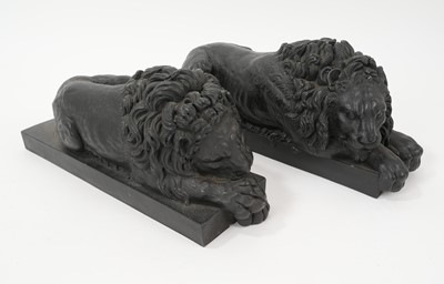 Lot 976 - Pair of Grand Tour style bronzed lions