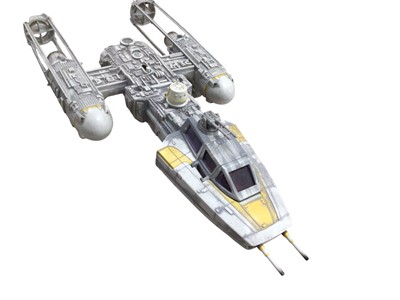 Lot 333 - Star Wars Y-Wing Fighter & two X-Wing Fighters, all constructed (3)