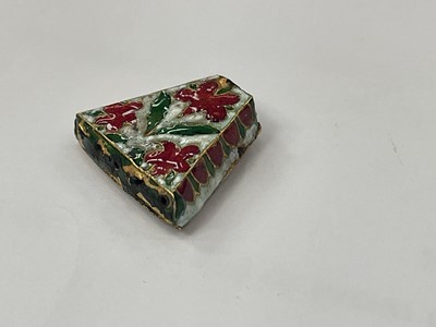 Lot 518 - Antique Indian Moghul enamel and gem set link