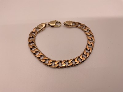 Lot 34 - 9ct gold curb link bracelet