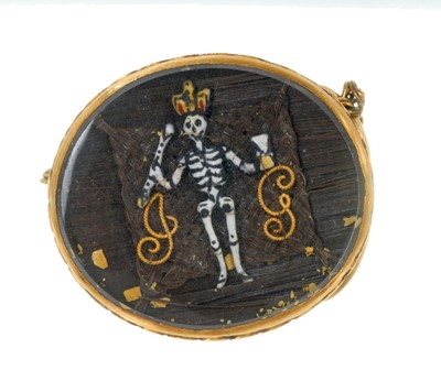 Lot 519 - Fine 17th century gold, enamel and hairwork memento mori slide