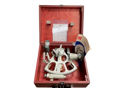 Lot 2414 - Cased sextant by Zeiss