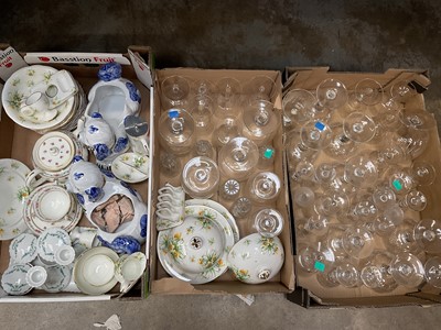 Lot 195 - Various Ceramics and glassware