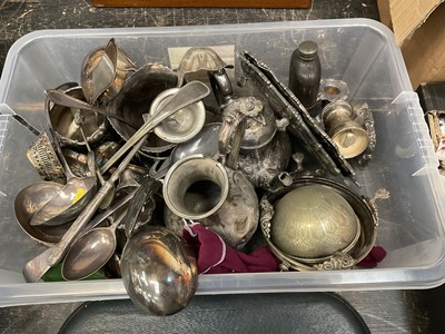Lot 140 - Large group of silver plated items