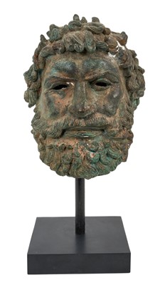 Lot 814 - After the antique - bronze head of a boxer, mounted