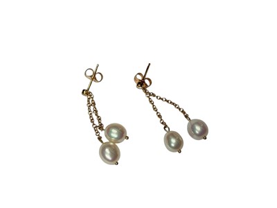 Lot 14 - Pair 9ct gold cultured pearl drop earrings