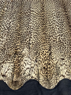 Lot 911 - Large Rowland Ward of London preserved Leopard pelts wall hanging, label to backing, 239cm x 222cm