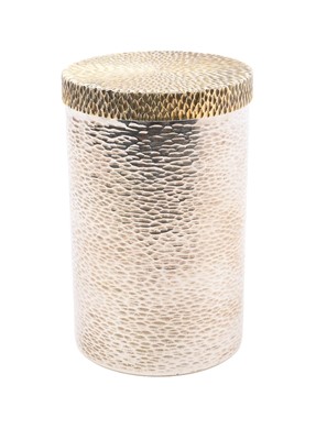 Lot 329 - Stuart Devlin silver box