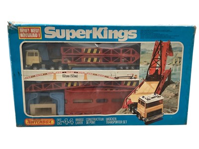 Lot 1732 - Matchbox SuperKings Bridge Layer, in window box (corners taped) No.K-44 (1)