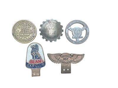 Lot 21 - Group of five various vintage car badges to include Vintage NZ car club, Jaguar Drivers' Club Switzerland and Bean Car Club (5).
