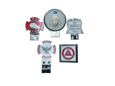 Lot 23 - Group of five various vintage car badges to include Rover P6 Owners Club, Institute of Advanced Motorists and Vintage Motorcycle Club (5).