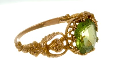 Lot 498 - Fine quality antique Renaissance-style gold and peridot ring