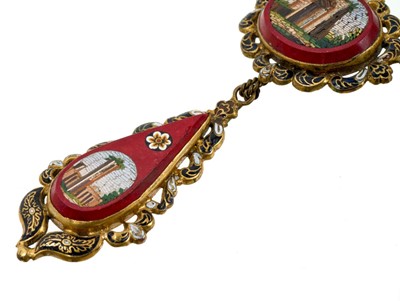 Lot 499 - 19th century Italian micro-mosaic necklace