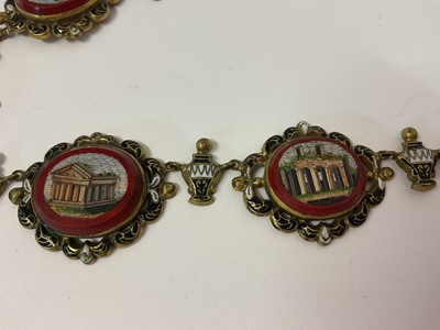 Lot 499 - 19th century Italian micro-mosaic necklace
