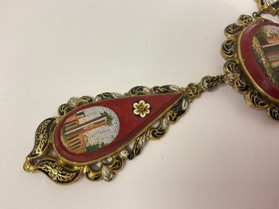 Lot 499 - 19th century Italian micro-mosaic necklace