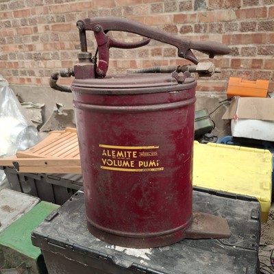 Lot 54 - Vintage Alemite Model 653 Volume pump