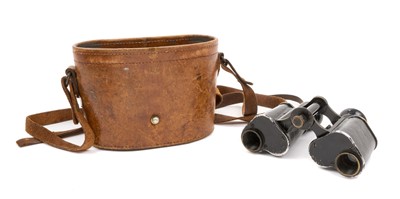 Lot 50 - Pair of First World War Officer's private purchase binoculars in black painted finish, engraved Carl Zeiss Zena D.R.P., in brown leather case. Provenance: formerly the property of Brigadi...