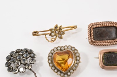 Lot 524 - Group of Georgian and later jewellery