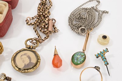 Lot 529 - Group of antique jewellery