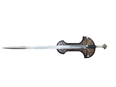 Lot 2574 - Lord of the Rings - The Sword of King Elessar