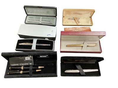 Lot 2408 - Mot Blanc ballpoint pen and matching pencil in box, and other pens
