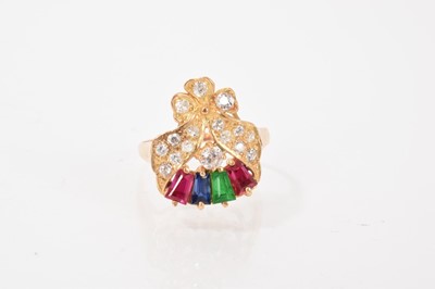 Lot 557 - Yellow metal and gem set cocktail ring with synthetic stones, shank stamped 18k
