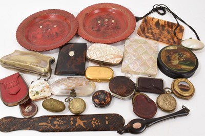 Lot 957 - Collection of bijouterie