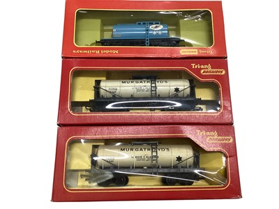 Lot 1894 - Tri-ang OO Gauge boxed wagons & other loose rolling stock (qty)