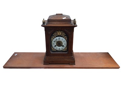 Lot 2521 - Edwardian mantle clock, dial marked Emanuel Southampton, white circular dial with gold surround