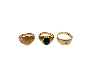 Lot 235 - Three 9ct gold signet rings
