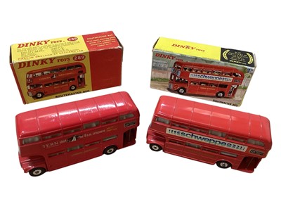 Lot 1541 - Dinky Toys Routemaster Double Decker Bus No.289 (2 versions), Single Decker Bus No.283 & London Scene Souvenir Set No.300, all boxed (4)