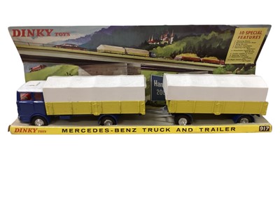 Lot 1553 - Dinky Toys Brinks Truck, in window box No.275 & Mercedes Benz Truck & Trailer No.917, boxed (2)