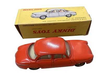 Lot 1536 - Dinky Toys Plymouth Plaza No.178, P.L.17 Panhard (French Version) No.547, Vauxhall Victor Estate Car No.141, Ford Anglia No.155, Austin Seven Countryman No.199 & Austin A105 Saloon No.176, a...