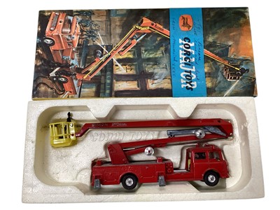 Lot 1508 - Corgi Major Toys Simon Snorkel Fire Engine with figures, boxed No.1127 (1)