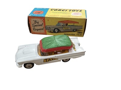Lot 1565 - Corgi Toys Bermuda Taxi No.430, Ghia-Fiat 600 Jolly No.240, Ford Zephyr Motorway Patrol No.419, 2.4 Jaguar Fire Service Car No.213 & Austin Taxi No.418, all boxed (5)