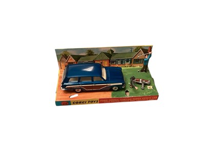 Lot 1577 - Corgi Toys Golfing Theme Ford Consul Cortina Super Estate Car No.440 & Dolphin 20 Cruiser on Wincheon Trailer No.104, both boxed (2)