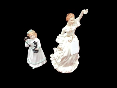 Lot 964 - Two Royal Doulton figures - Au Revoir HN3723 and Hello Daddy HN3651, together with 12 Doulton character jugs and three others