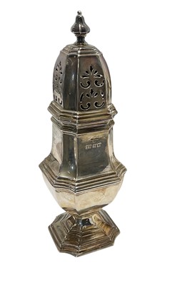 Lot 108 - Contemporary silver sugar caster of octagonal form, with reeded borders and pierced slip in cover, (London 1973), maker A. Chick & Sons Ltd, 18cm in overall height, 8ozs