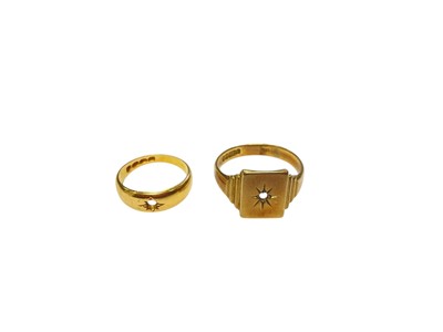 Lot 127 - 18ct gold ring and 9ct signet ring (both missing stones)