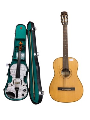 Lot 2238 - Students violin in case
