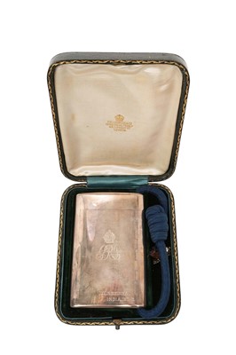 Lot 6 - The Delhi Durbar Tour 1911-1912, fine Royal presentation silver combination cigarette and Vesta case with engraved crowned GRI cypher and 'H.M.S. Medina, India 1911-12 'engraved to front and 'H....