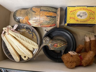 Lot 150 - Collection of 19th bone teethers and other works of art