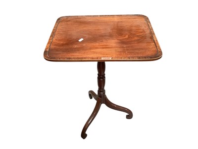Lot 1250 - Nineteenth century mahogany and rosewood tilt top table