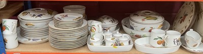 Lot 738 - Large group of Royal Worcester fruit pattered tableware