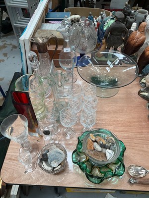 Lot 487 - Contemporary cut glass claret jug with silver plated mount, together with cut glass ware, decanters and other glassware.