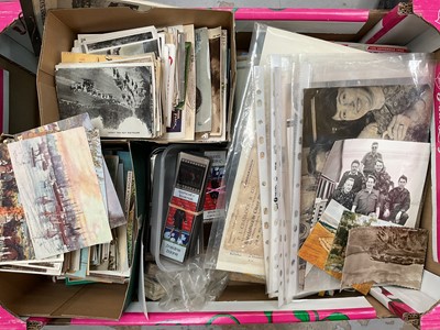 Lot 59 - Box of ephemera, including postcards, photographs, cigarette cards, etc