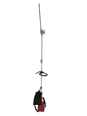 Lot 790 - Electric Mantis hedge cutter