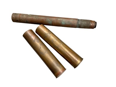 Lot 112 - Ottway & Co Ealing 1917 gunsight, together with two brass trench art shell cases