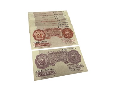 Lot 461 - G.B. - Ten Shilling banknotes to include mauve peppiatt (Oct 1940) EF, brown, Beale (Mar 1950) x 4 GF-VF & O'Brien (Nov 1955) x 4 VF (9 banknotes)