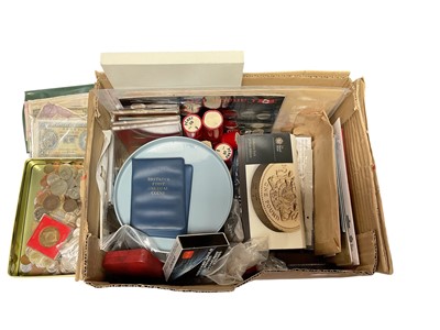Lot 463 - World - Mixed coins & banknotes to include Whitman coin folders, Canada 'Voyage D' Exploration' silver proof Dollar 2000, world silver coins & other issues (Qty)